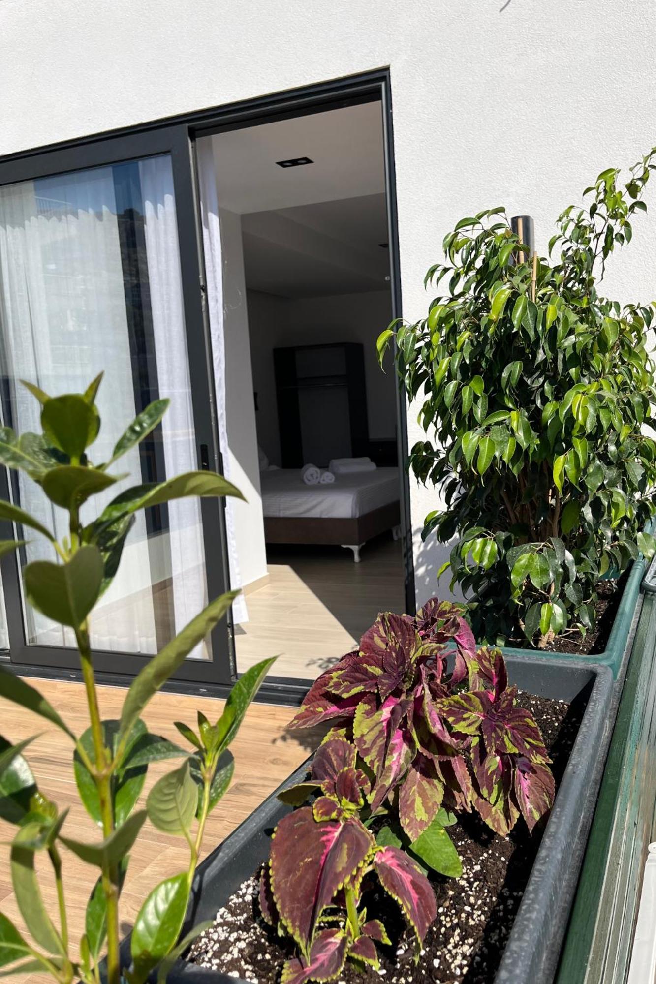 Hotel Del Mare Sarandë Exterior foto